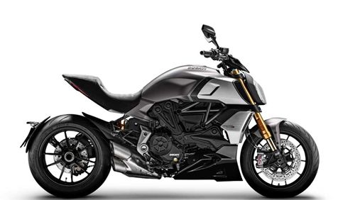 2021 Ducati Diavel Standard Eksterior 001