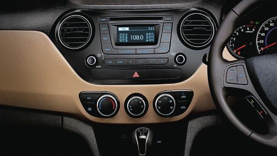 Hyundai Grand i10 2019 Interior 005