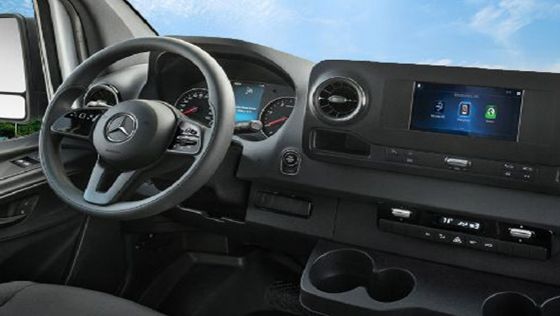 Mercedes-Benz Sprinter 2019 Interior 001