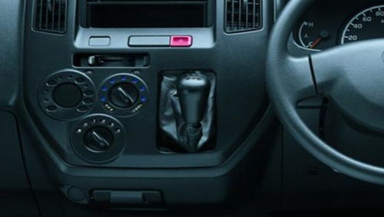 Daihatsu Gran Max MB 2019 Interior 003