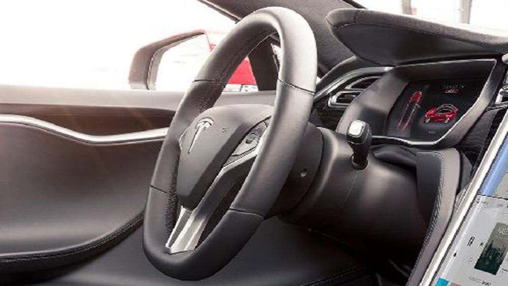 Tesla Model S 2019 Interior 004