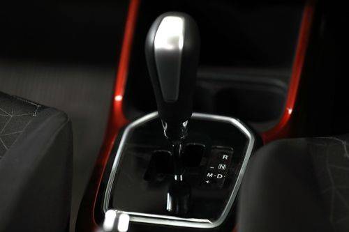 Suzuki Ignis 2019 Interior 008