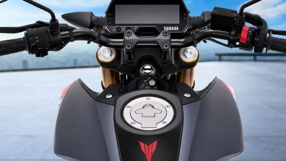 2021 Yamaha MT-15 Standard Eksterior 002