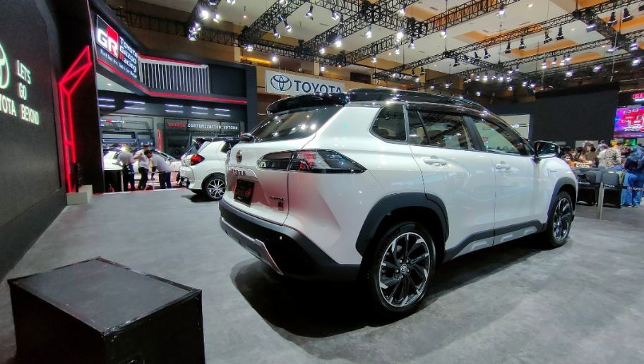 Toyota Corolla Cross Hybrid GR Sport 2023