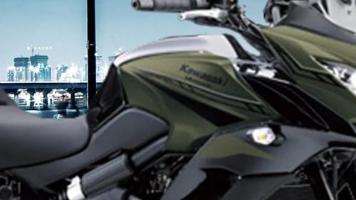2021 Kawasaki Versys 650 Standard Eksterior 004