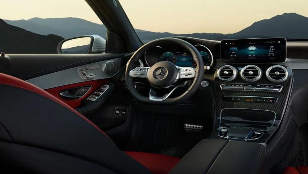 Mercedes-Benz GLC-Class 2019 Interior 001