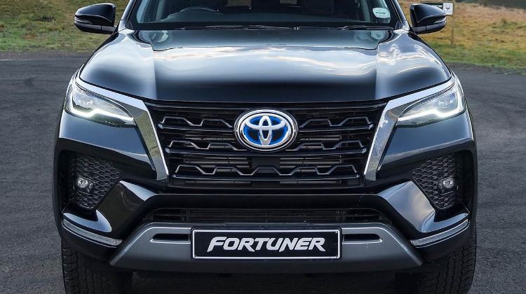 Begini Prediksi Toyota Fortuner Hybrid 2023, Akhirnya Dapat TSS dan Sunroof?