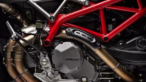 Ducati Hypermotard 950 Public Eksterior 004
