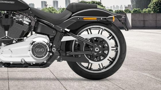 Harley Davidson Breakout 2021 Eksterior 030
