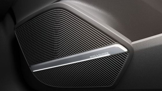 Audi Q5 2019 Interior 009