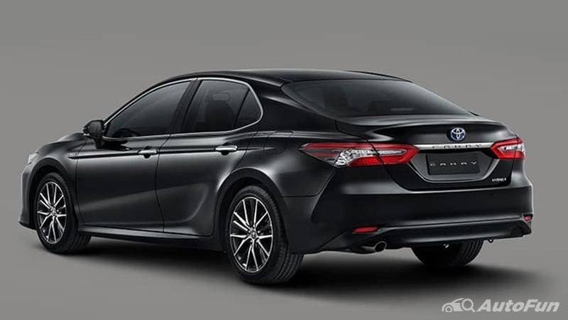 Toyota Luncurkan Toyota Camry Hybrid Facelift, Makin Canggih Tapi Tetap “Murah” 02