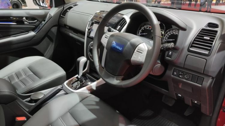 FAQ Isuzu MU-X i-Series, SUV Termurah Jepang Lawan Beratnya Mitsubishi Pajero Sport