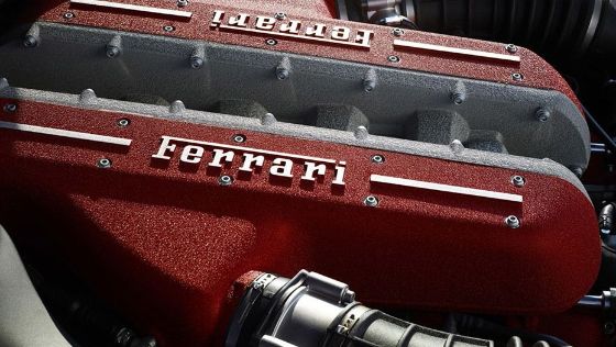 Ferrari GTC4Lusso 2019 Interior 011