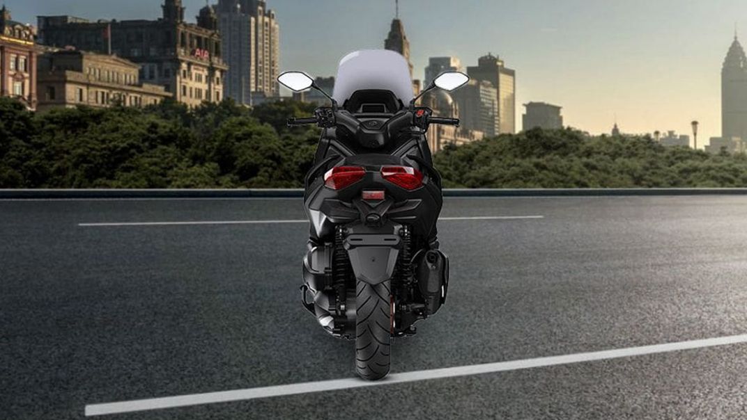 Yamaha Xmax Connected 2023 Eksterior 003