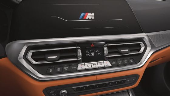 2021 BMW M3 Competition Interior 003
