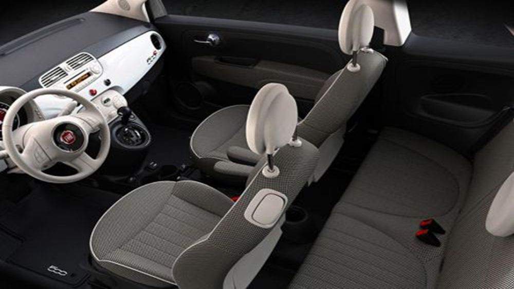 Fiat 500c 2019 Interior 004