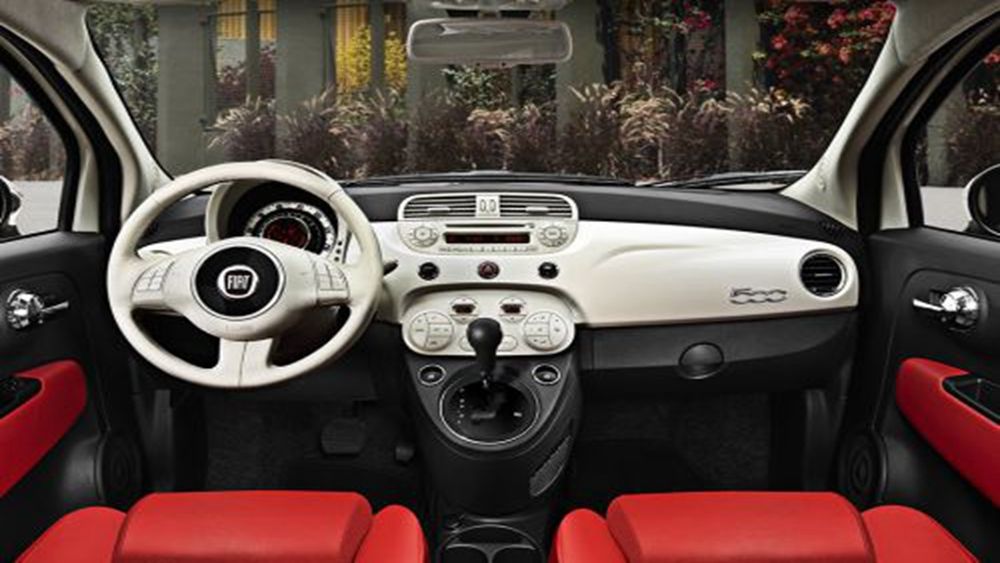 Fiat 500 2019 Interior 001