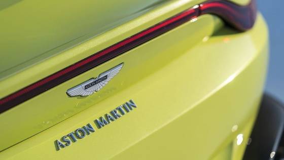 Aston Martin Vantage 2019 Eksterior 010