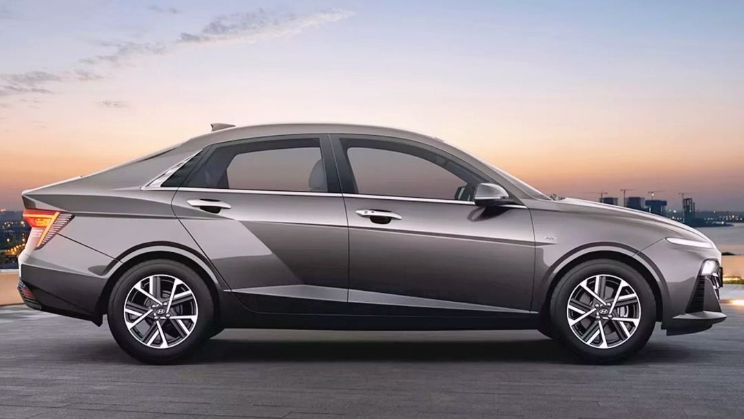 Hyundai Verna 2023 Semakin Menarik, Pakai ADAS Harganya Lebih Murah dari Vios 06