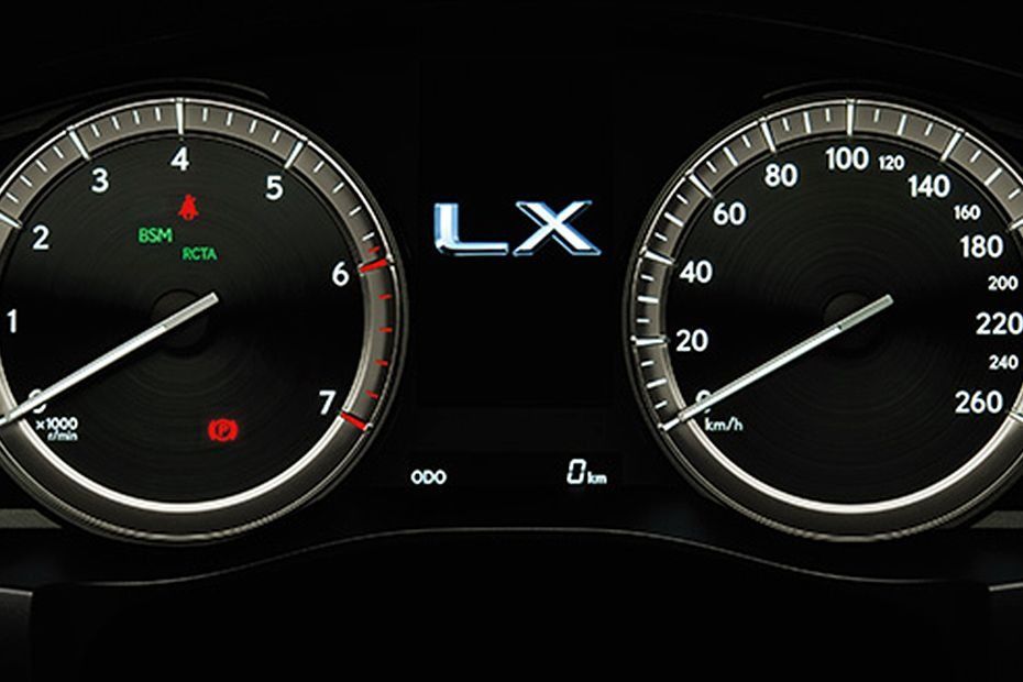 Lexus LX 2019 Interior 002