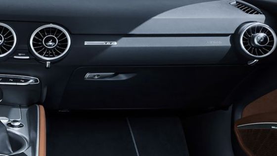 Audi TT Coupe 2019 Interior 005