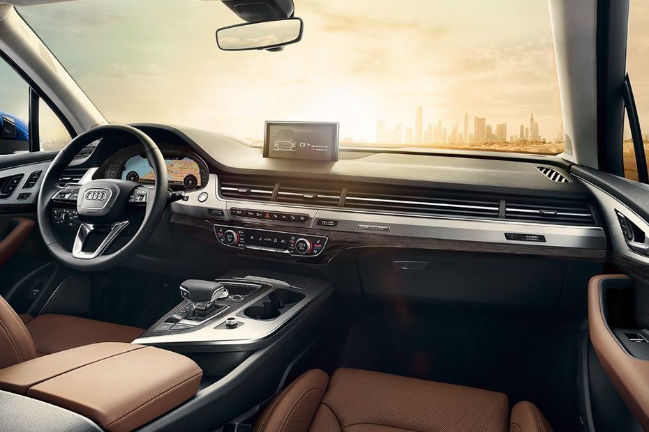 Audi Q7 2019 Interior 001
