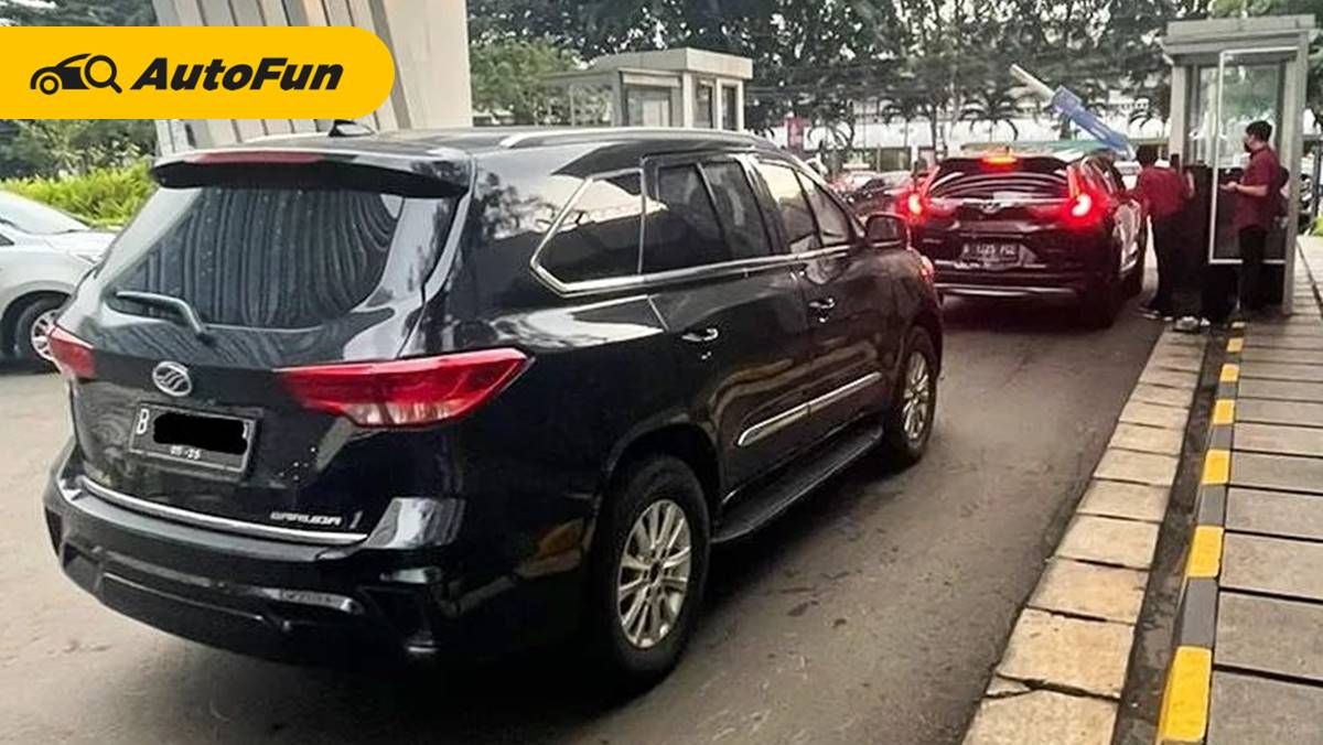 Bukan Mobil Gaib, SUV Esemka Garuda Sudah Terlihat di Jalanan Pakai Pelat Nomor Jakarta 01