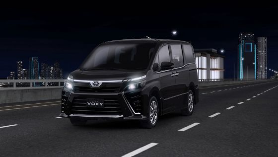 Toyota Voxy 2019 Eksterior 001