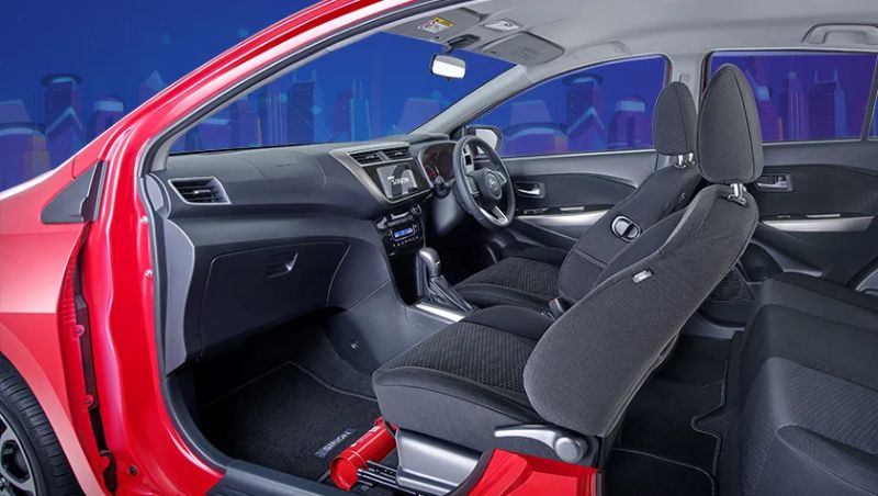 Ini 5 Keunggulan Daihatsu Sirion 2022 yang Tidak Dimiliki Honda Brio RS 02
