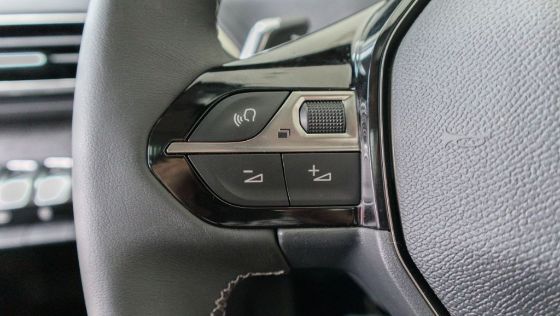Peugeot 3008 2019 Interior 007
