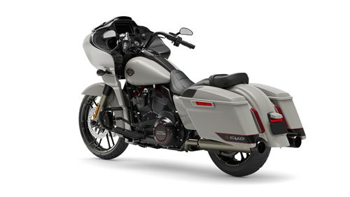 2021 Harley Davidson CVO Road Glide Standard Eksterior 007