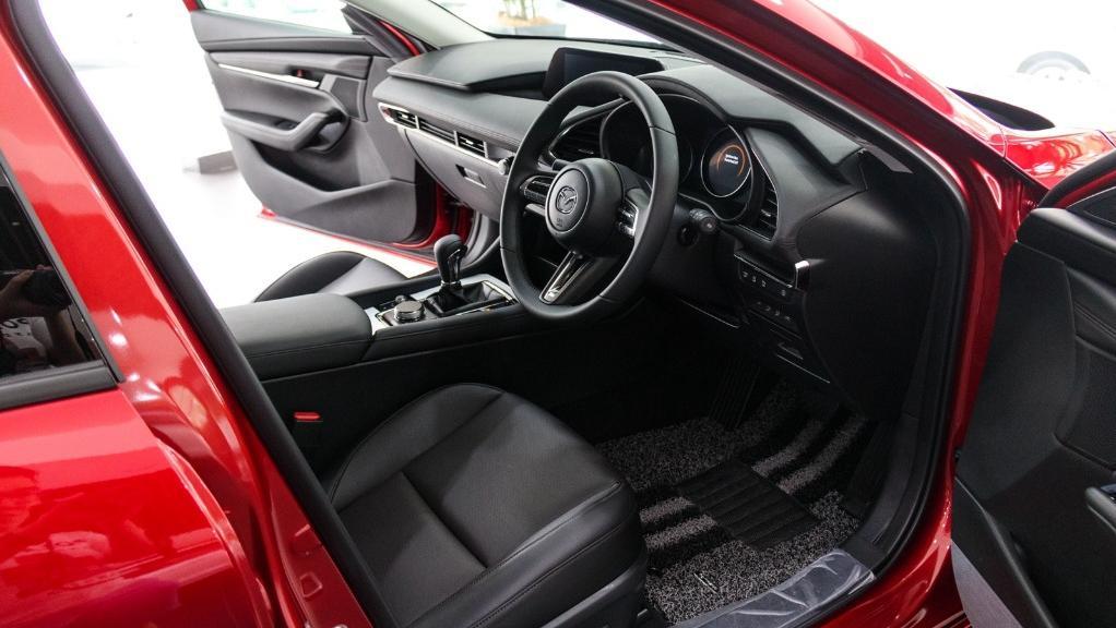 Mazda 3 2019 Interior 002