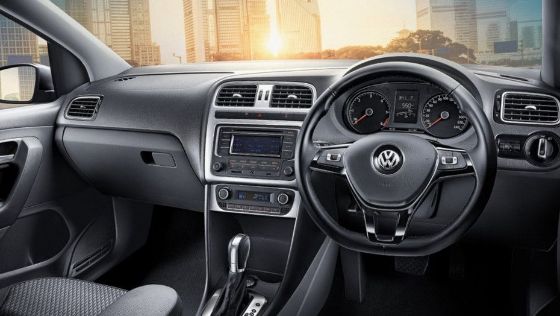 Volkswagen Polo 2019 Interior 001