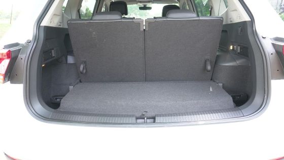 Volkswagen Tiguan Allspace 1.4L TSI Interior 008