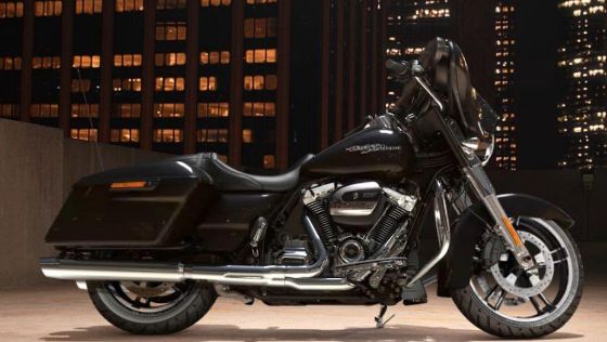 2021 Harley Davidson Street Glide Standard Warna 001
