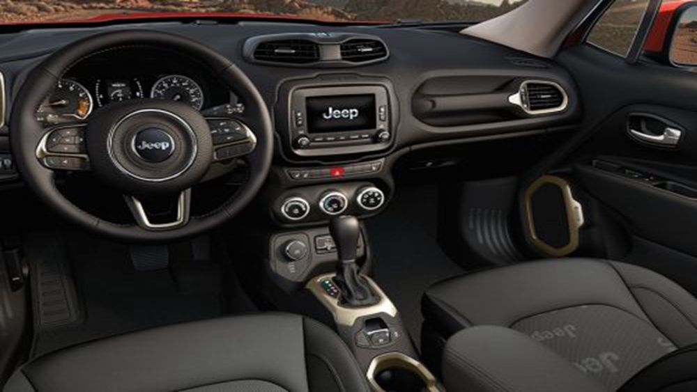 Jeep Renegade 2019 Interior 002