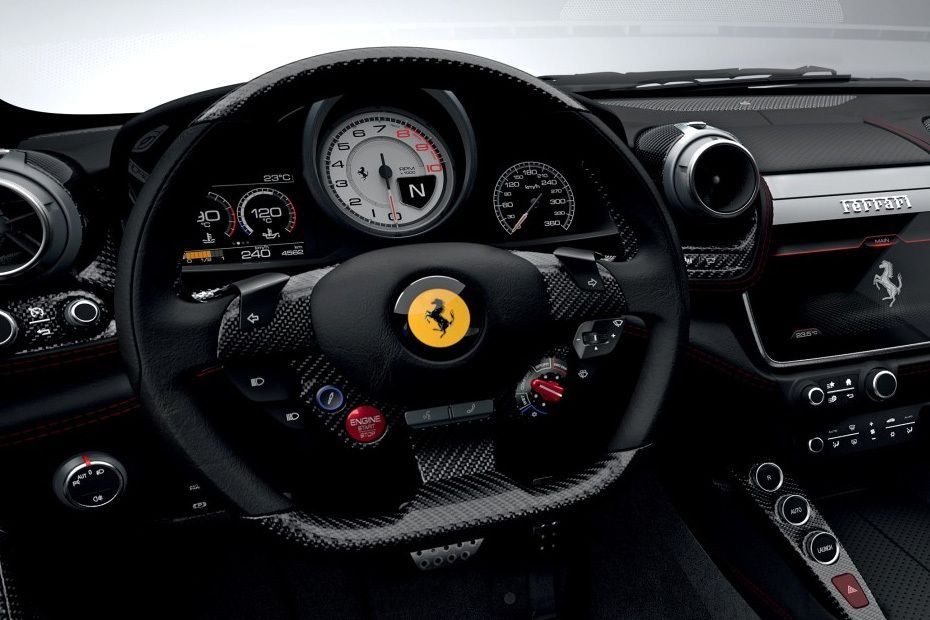 Ferrari GTC4Lusso T 2019 Interior 002