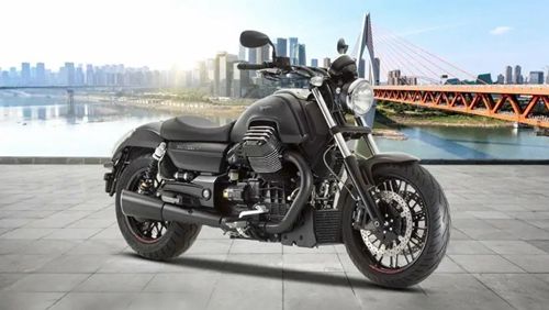 Moto Guzzi Audace Standard Eksterior 001
