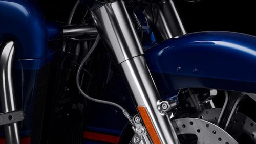 Harley Davidson CVO Limited Standard Eksterior 005