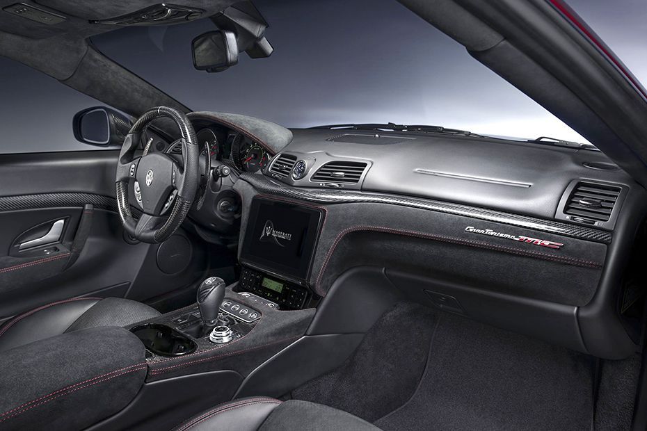 Maserati Granturismo 2019 Interior 001