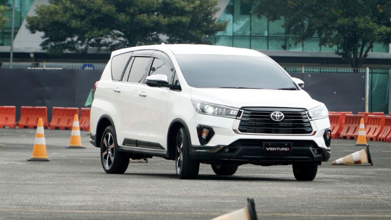 Awal 2022 Toyota Kijang Innova Jadi Mobil Terlaris di Indonesia, BR-V Naik 5 Besar Avanza Merosot 02