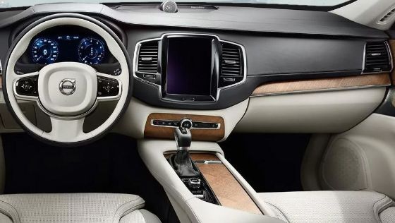 Volvo XC90 2019 Interior 001