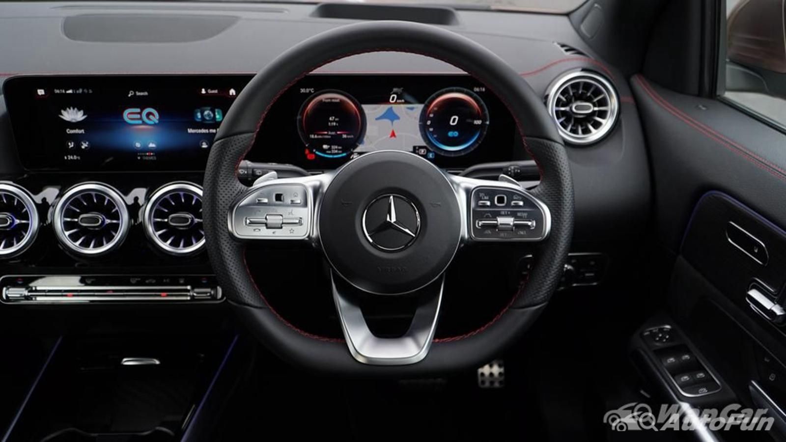Mercedes-Benz EQA 2023 Interior 002