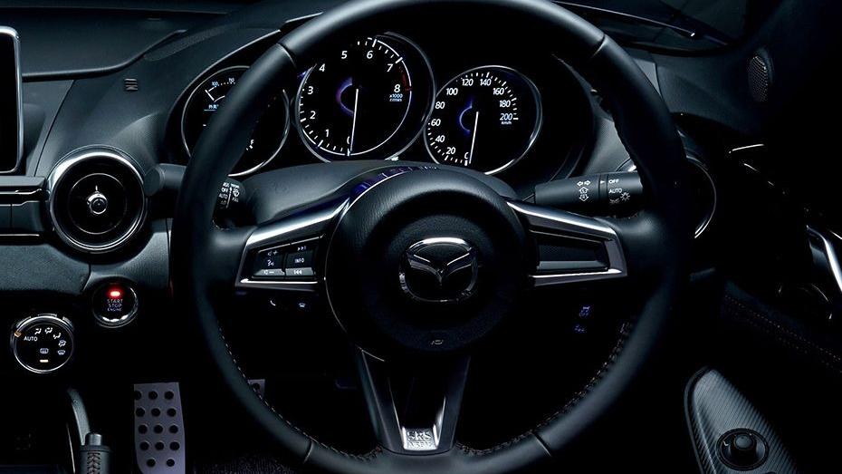 Mazda MX 5 RF 2019 Interior 002
