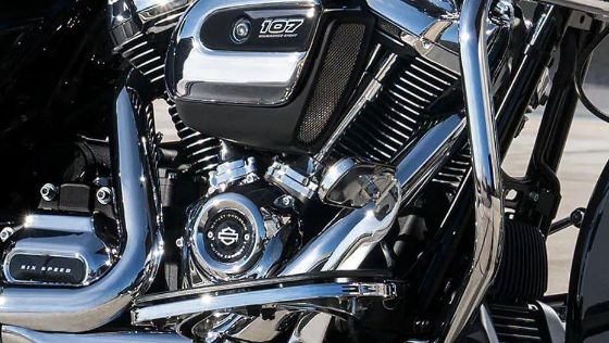 2021 Harley Davidson Street Glide Standard Eksterior 003