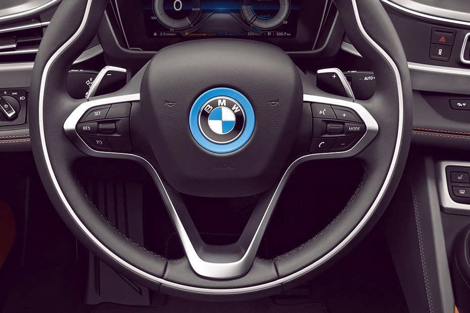 BMW I8 Coupe 2019 Interior 002
