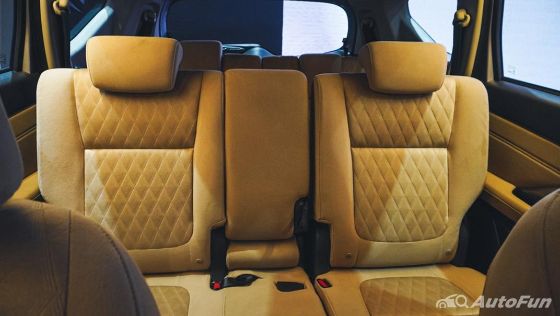 Mitsubishi Xpander Ultimate CVT 2022 Interior 009
