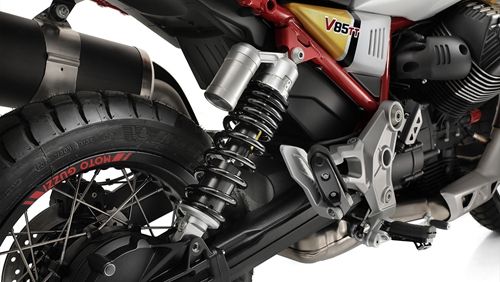 2021 Moto Guzzi V85TT Standard Eksterior 004