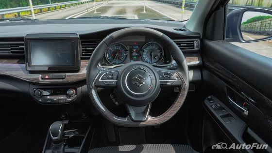 Suzuki Ertiga Hybrid GX AT 2022 Interior 002