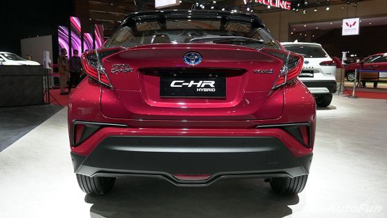 2021 Toyota CHR Eksterior 005